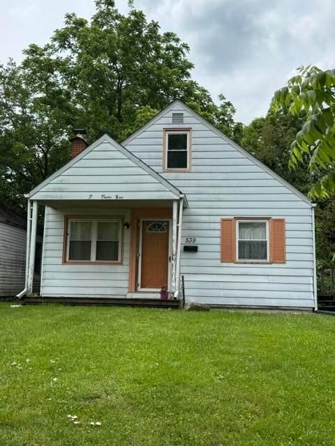 Photo of 539 S Weyant Avenue, Columbus, OH 43213 (MLS # 226018810)
