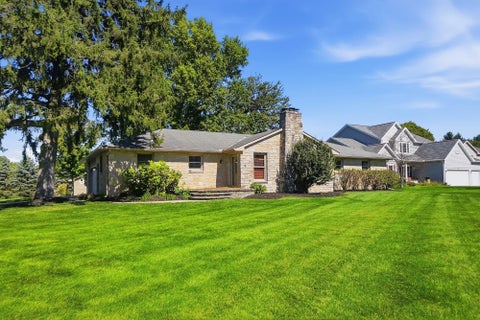 6218 Feder Road,  OH 43228