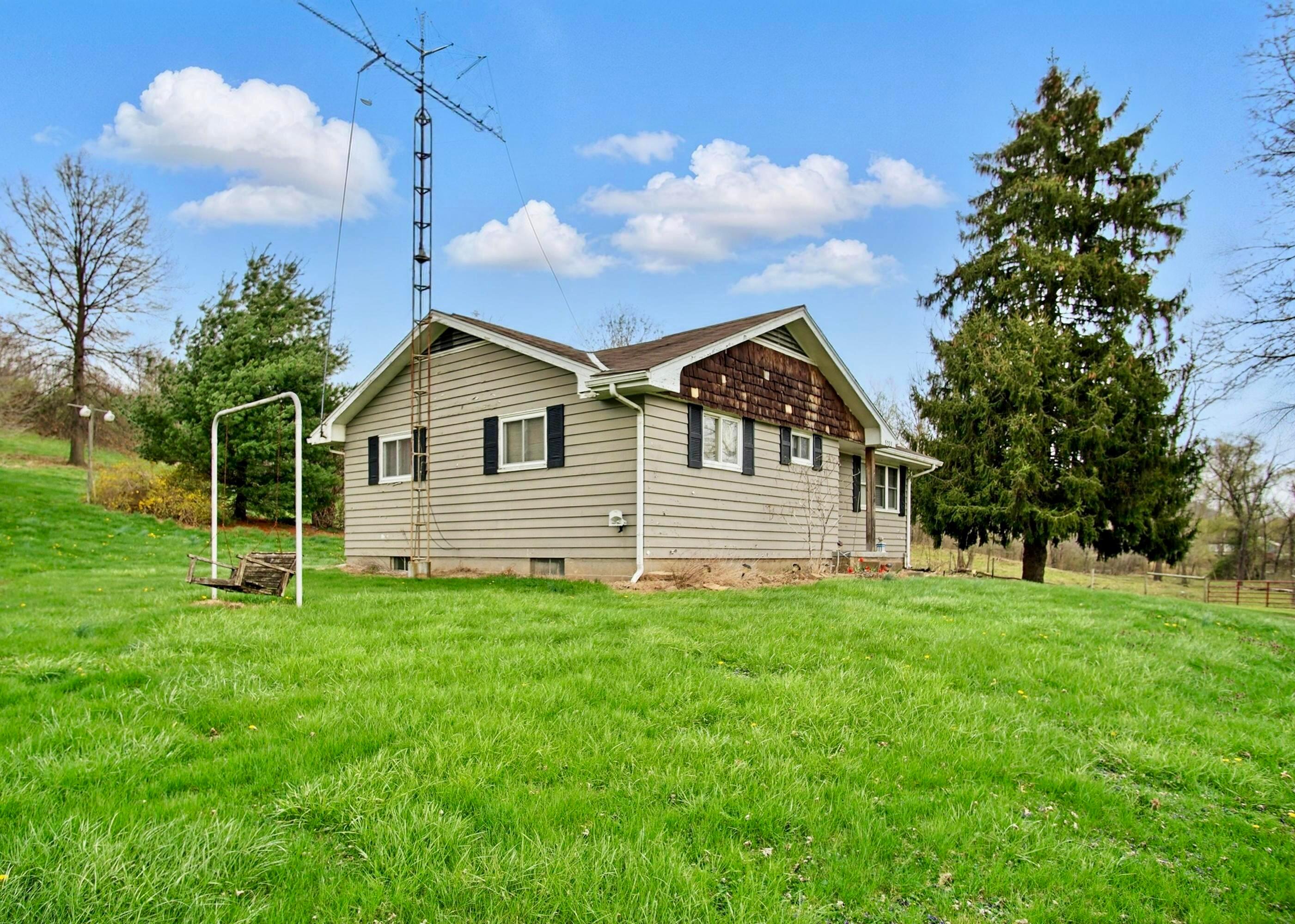 5235 Raiders Road, Frazeysburg, Ohio image 8