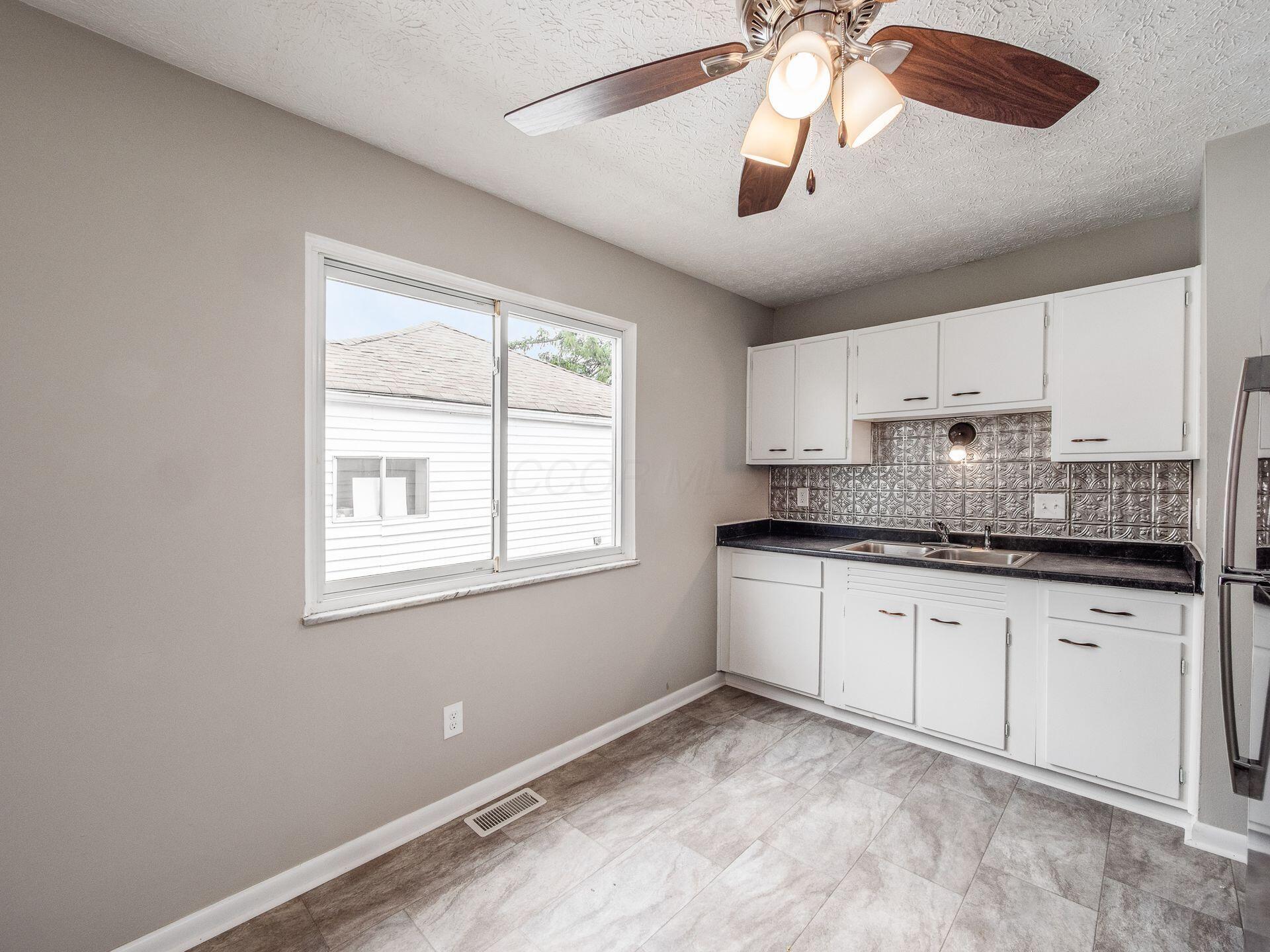 3180 Ridge Avenue, Columbus, Ohio image 5