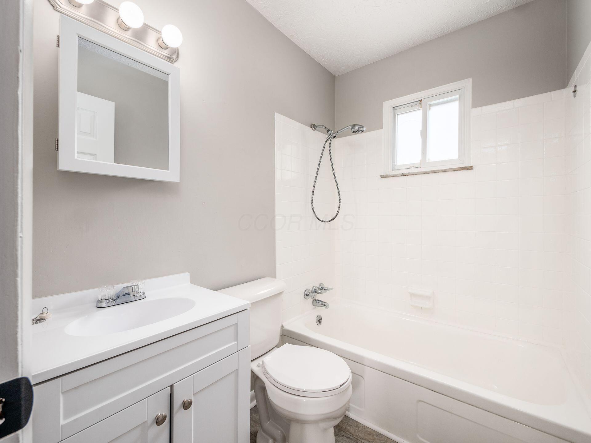 3180 Ridge Avenue, Columbus, Ohio image 17