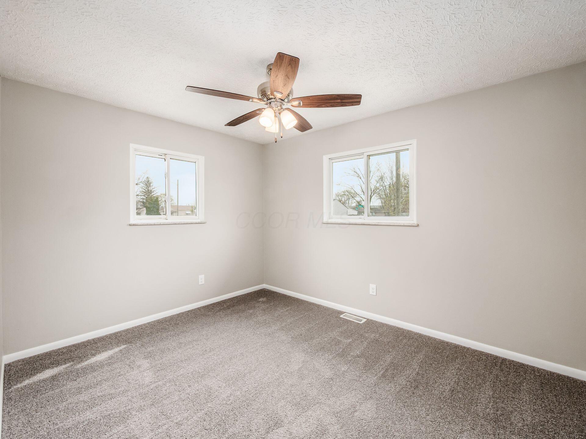 3180 Ridge Avenue, Columbus, Ohio image 13