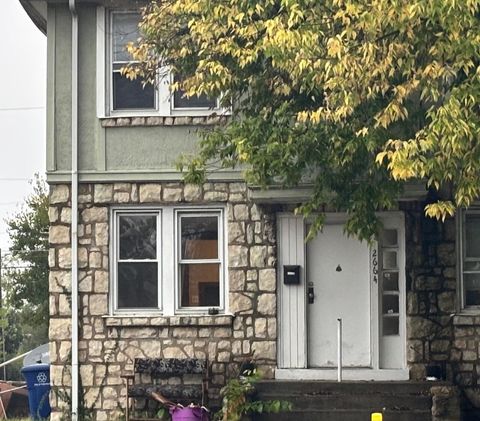Photo of 2664 E Fifth Avenue, Columbus, OH 43219 (MLS # 225036777)