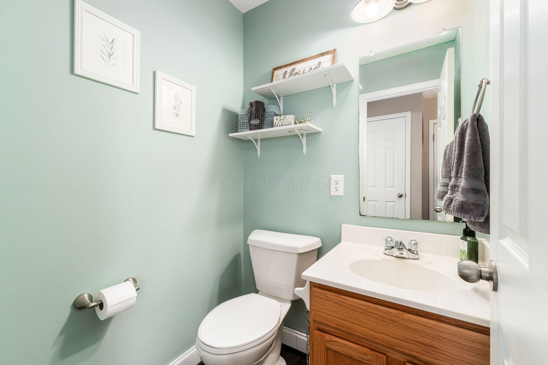 6061 Eden Valley Drive, Westerville, Ohio image 36