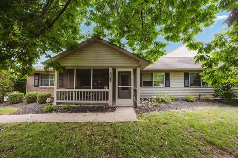 Condo For Sale - 4100 Castel Drive<br/> Franklin County, Groveport, OH 43125