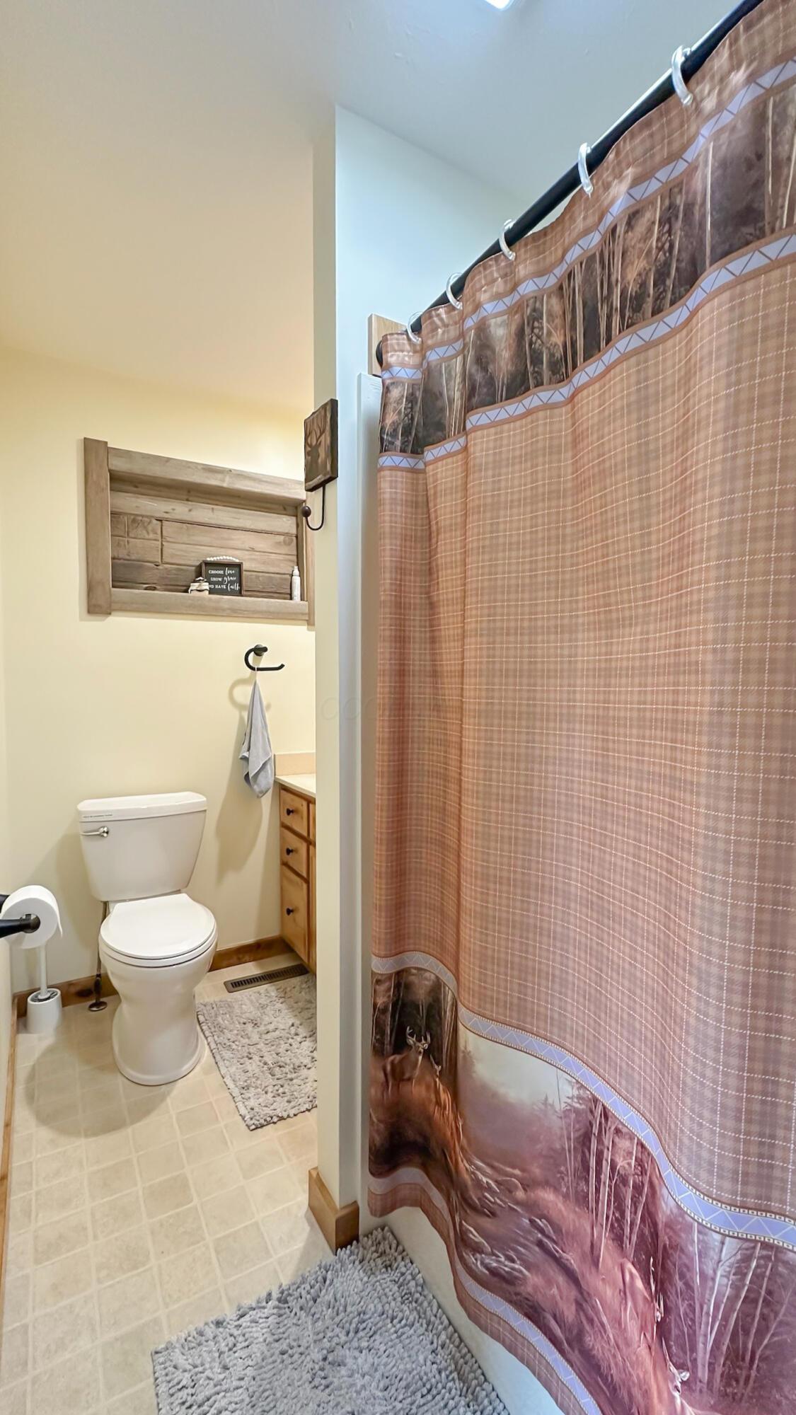 8563 Bremen Road, Logan, Ohio image 25