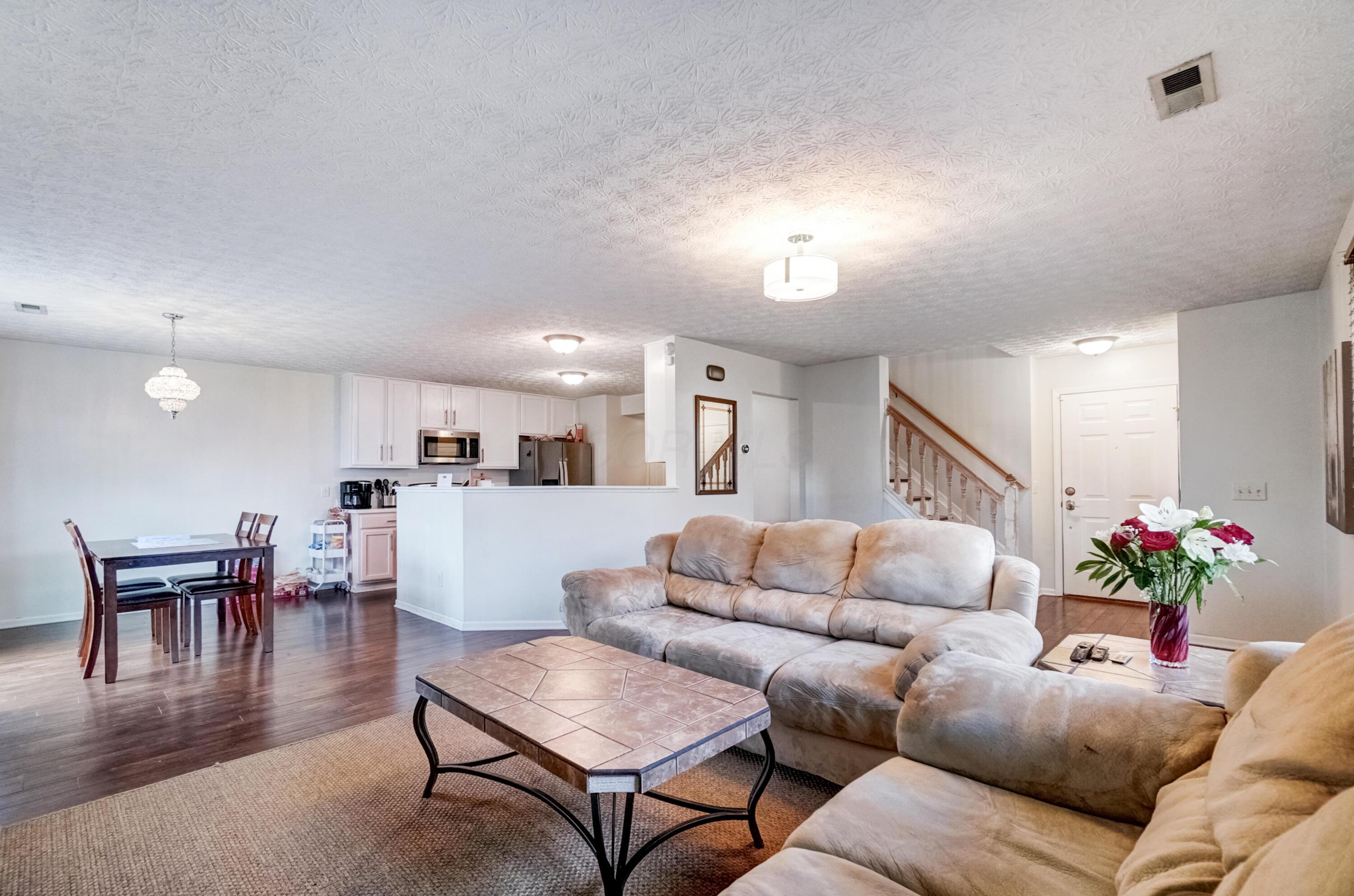 6184 Nasby Drive, Galloway, Ohio image 7