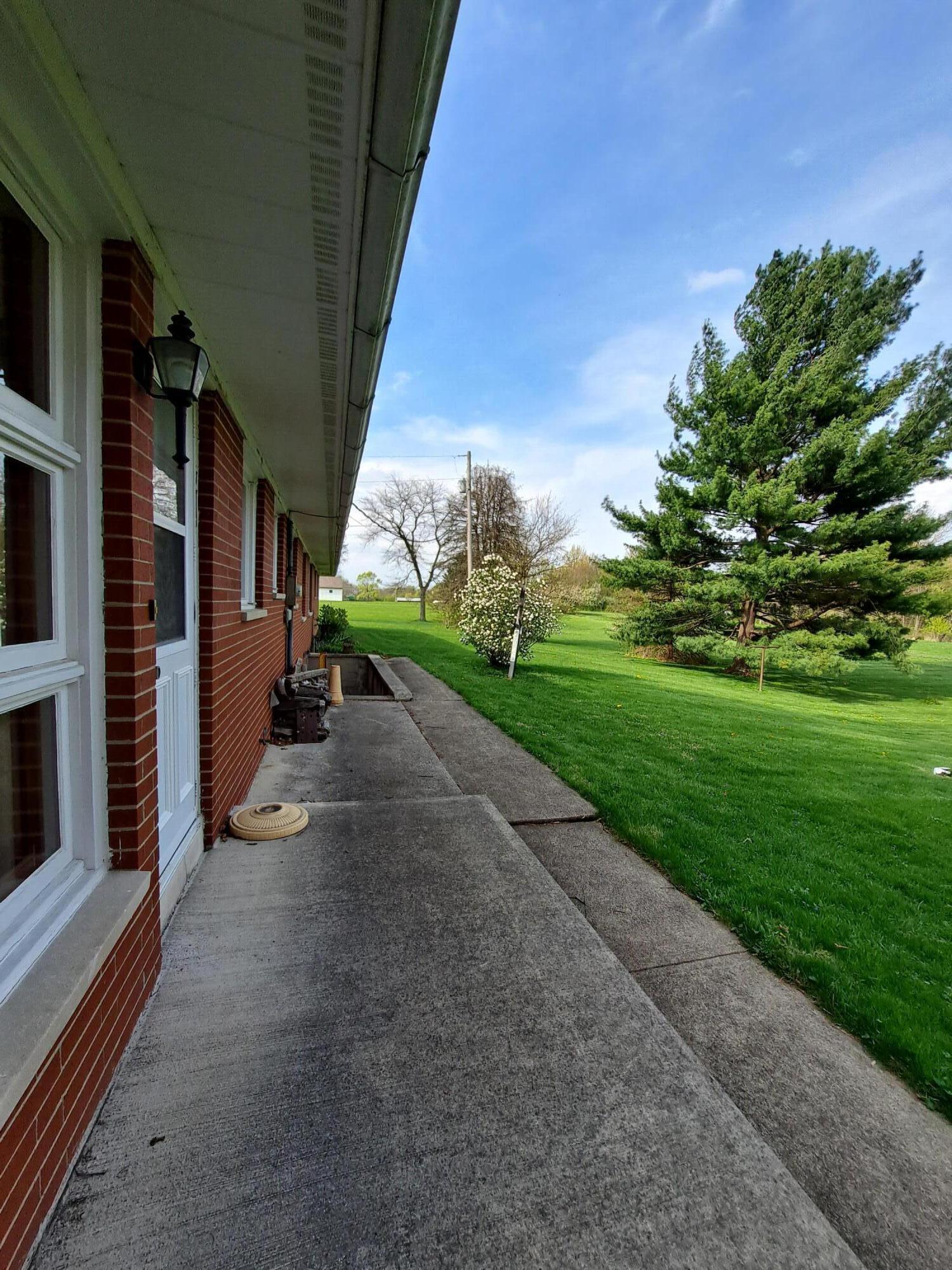 6561 Miller Paul Road, Westerville, Ohio image 3