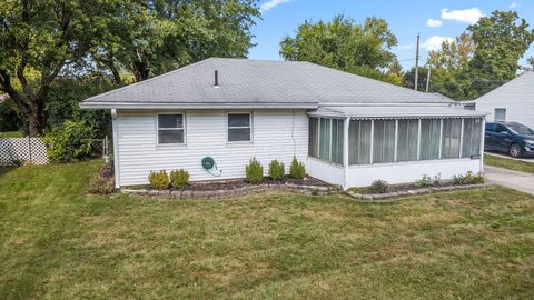 Tiny photo for 4484 Grimsby Road, Columbus, OH 43227 (MLS # 225034853)