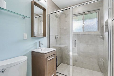 Tiny photo for 3140 Fishinger Road, Columbus, OH 43221 (MLS # 226020868)