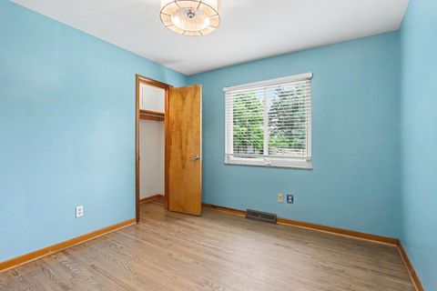 Tiny photo for 3140 Fishinger Road, Columbus, OH 43221 (MLS # 226020868)