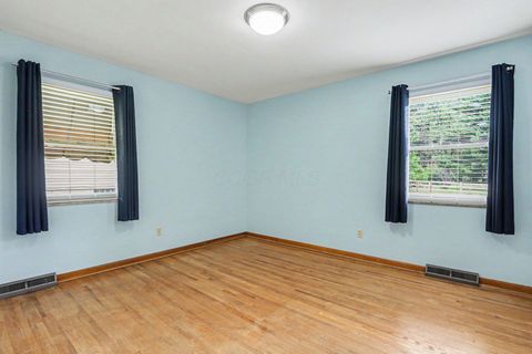 Tiny photo for 3140 Fishinger Road, Columbus, OH 43221 (MLS # 226020868)