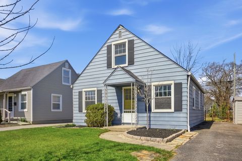 Photo of 528 E Beechwold Boulevard, Columbus, OH 43214 (MLS # 226010553)