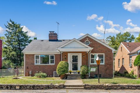 Photo of 121 N Terrace Avenue, Columbus, OH 43204 (MLS # 226002434)