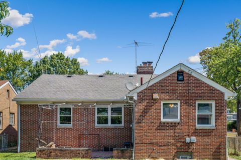 Tiny photo for 121 N Terrace Avenue, Columbus, OH 43204 (MLS # 226002434)
