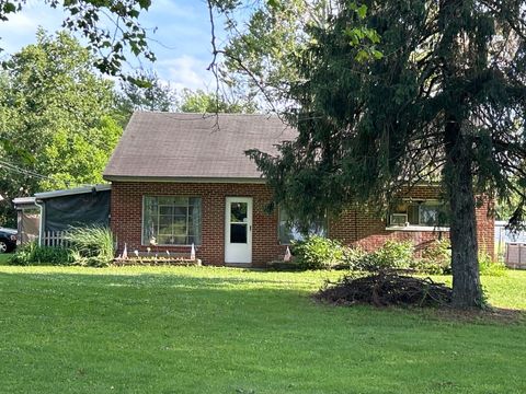 Homes For Sale - 257 Forry Street<br/> Newark, OH 43055