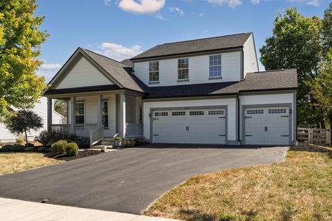 Photo of 1045 Willow Creek Court, Plain City, OH 43064 (MLS # 225033558)