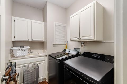 Tiny photo for 656 TIM TAM Avenue, Columbus, OH 43230 (MLS # 226003186)