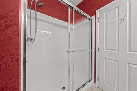 Tiny photo for 4189 Waterside Place 9 #9, Grove City, OH 43123 (MLS # 225045608)