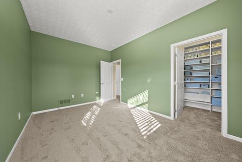 Tiny photo for 4189 Waterside Place 9 #9, Grove City, OH 43123 (MLS # 225045608)