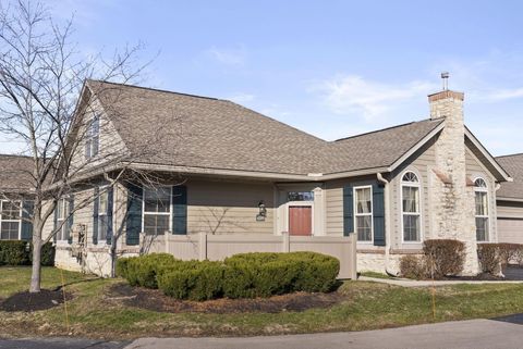 Tiny photo for 4189 Waterside Place 9 #9, Grove City, OH 43123 (MLS # 225045608)