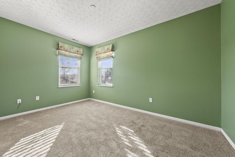Tiny photo for 4189 Waterside Place 9 #9, Grove City, OH 43123 (MLS # 225045608)