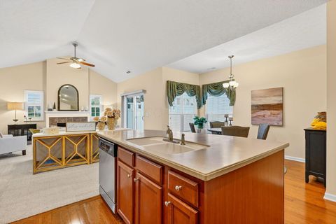 Tiny photo for 6931 Rothwell Street, New Albany, OH 43054 (MLS # 225044239)