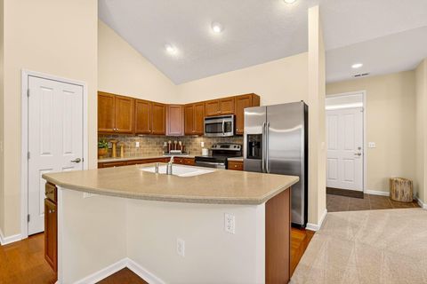 Tiny photo for 6931 Rothwell Street, New Albany, OH 43054 (MLS # 225044239)