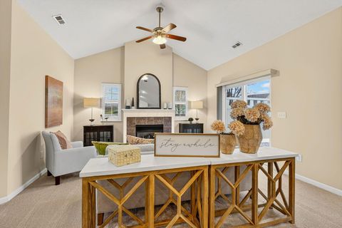 Tiny photo for 6931 Rothwell Street, New Albany, OH 43054 (MLS # 225044239)