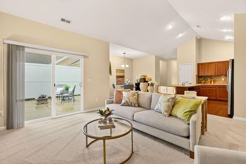 Tiny photo for 6931 Rothwell Street, New Albany, OH 43054 (MLS # 225044239)