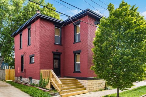 Photo of 426 Siebert Street, Columbus, OH 43206 (MLS # 226008822)