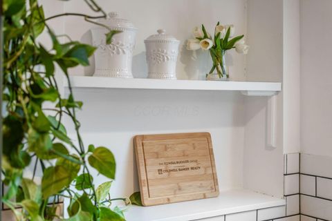 Tiny photo for 221 Eastwood Avenue, Westerville, OH 43081 (MLS # 226000745)