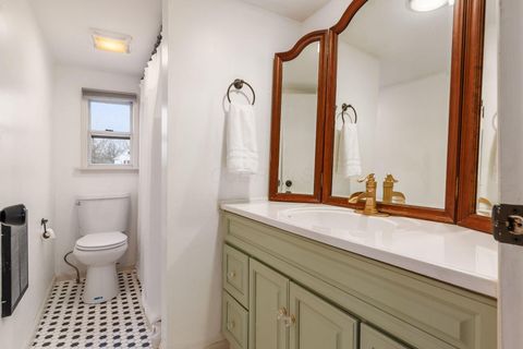 Tiny photo for 221 Eastwood Avenue, Westerville, OH 43081 (MLS # 226000745)