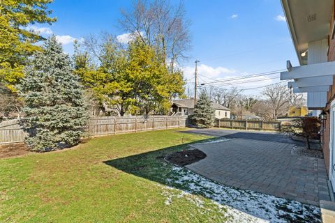 Tiny photo for 2668 Edgevale Road, Upper Arlington, OH 43221 (MLS # 226005301)