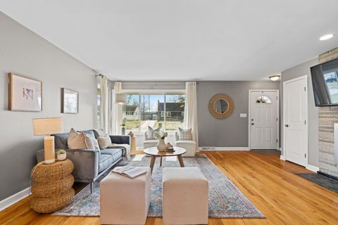 Tiny photo for 2668 Edgevale Road, Upper Arlington, OH 43221 (MLS # 226005301)