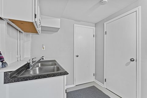 Tiny photo for 2668 Edgevale Road, Upper Arlington, OH 43221 (MLS # 226005301)