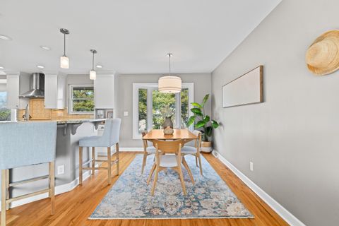 Tiny photo for 2668 Edgevale Road, Upper Arlington, OH 43221 (MLS # 226005301)