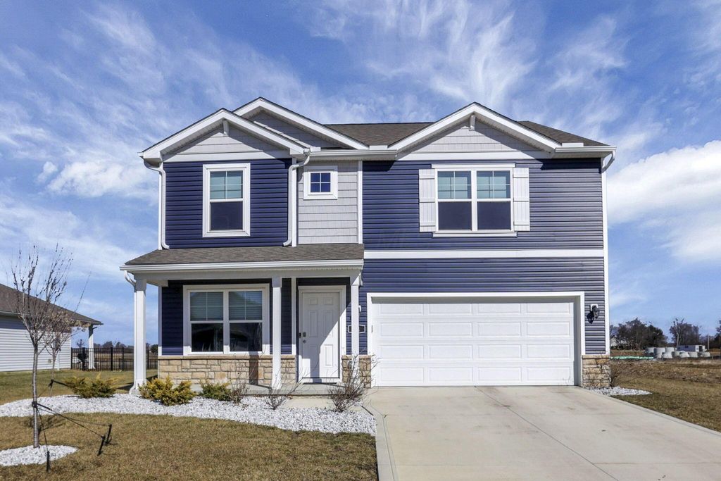 Photo of 11 Walnut Mill Way 11 #11, Ashville, OH 43103 (MLS # 226023126)