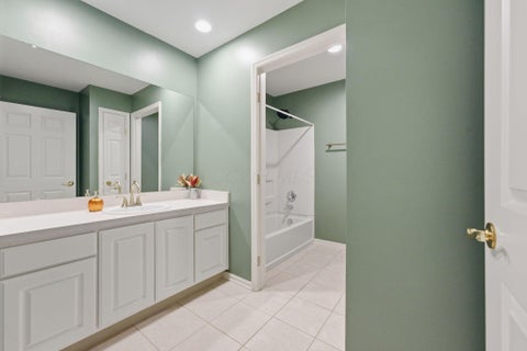 Tiny photo for 5147 Vinington Place, Dublin, OH 43016 (MLS # 226039253)