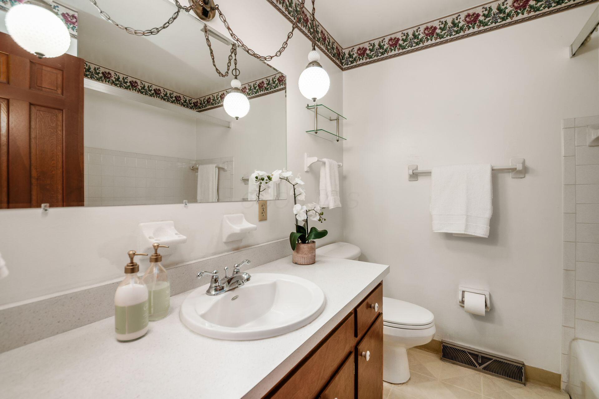738 Stinson Drive, Columbus, Ohio image 27
