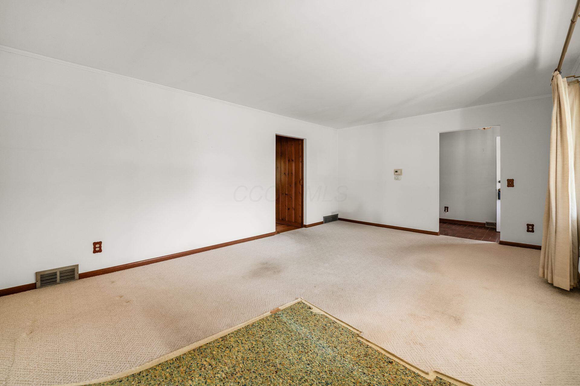 738 Stinson Drive, Columbus, Ohio image 10