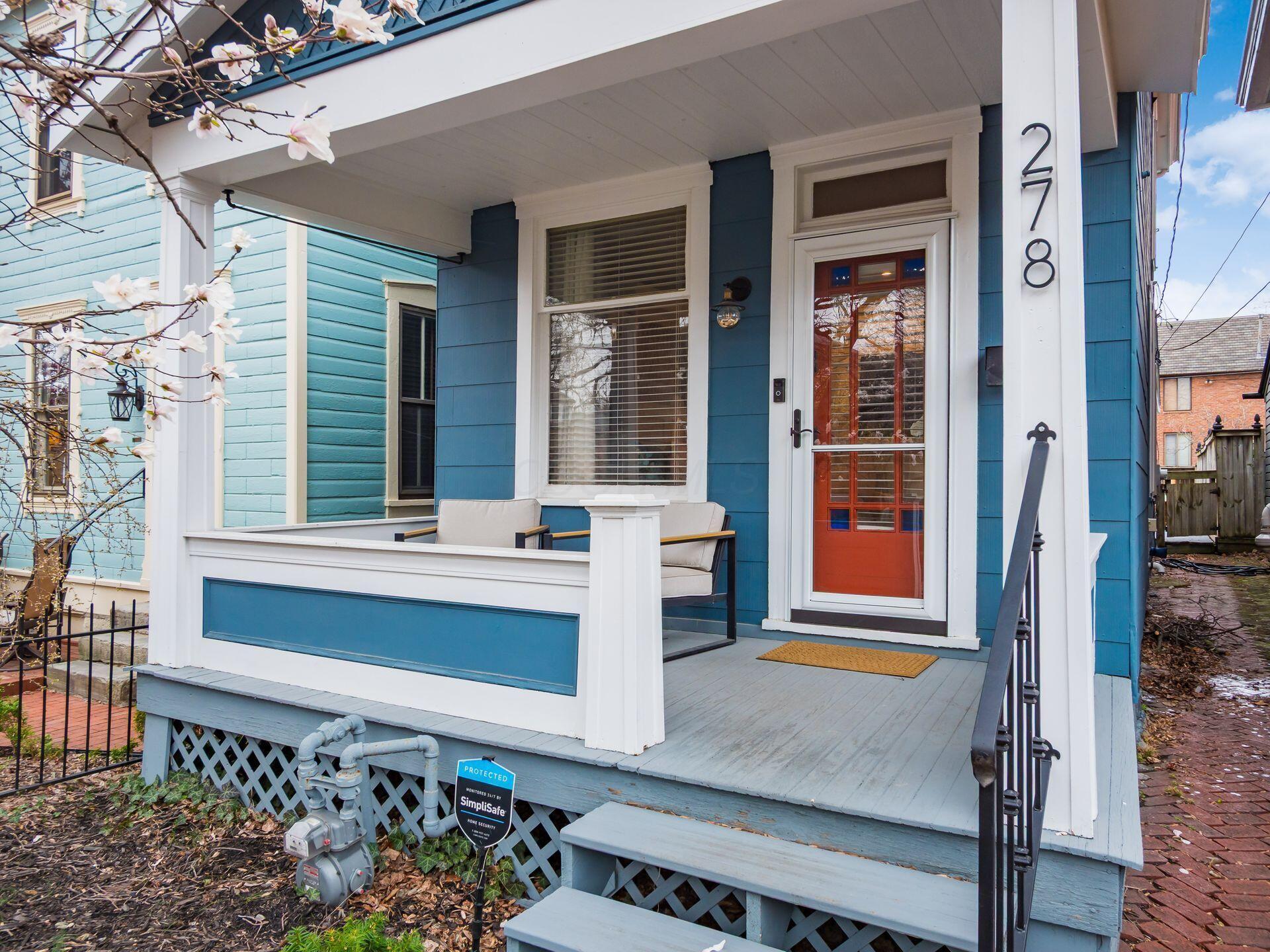 278 E Sycamore Street