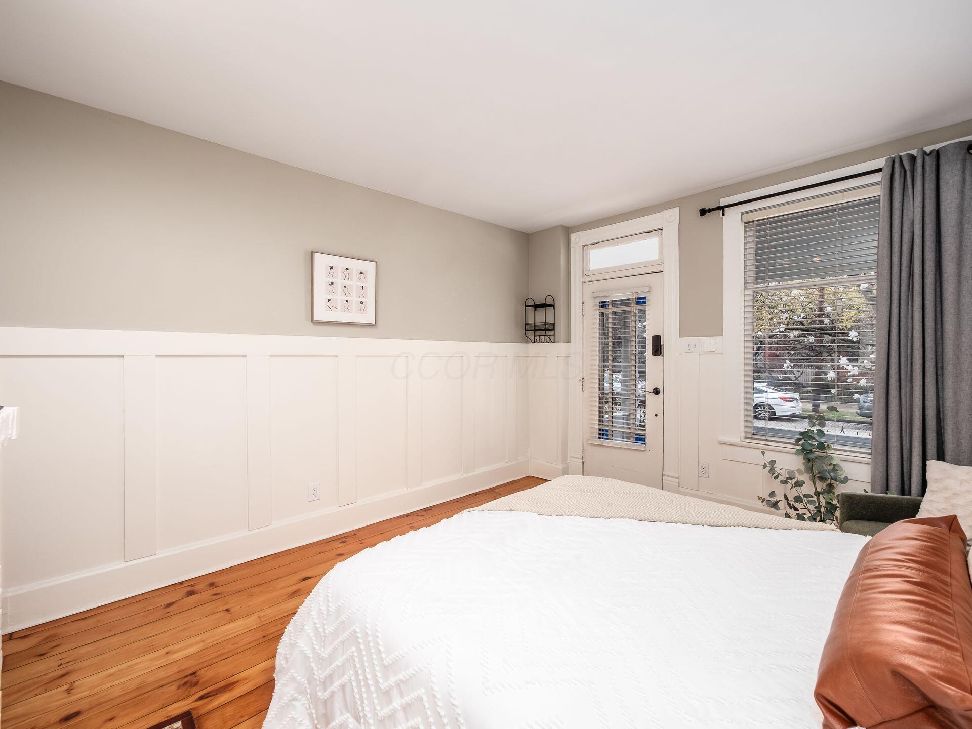 278 E Sycamore Street