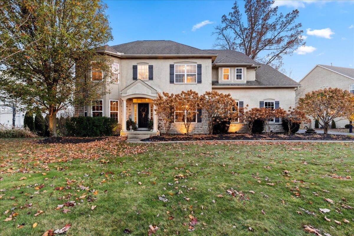 3144 Abbey Knoll Drive, Lewis Center, Ohio image 1