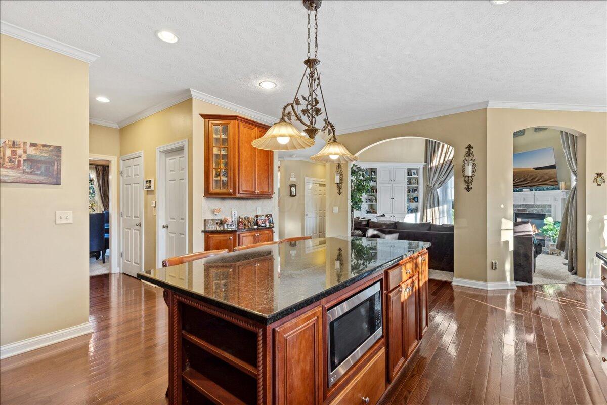 3144 Abbey Knoll Drive, Lewis Center, Ohio image 7