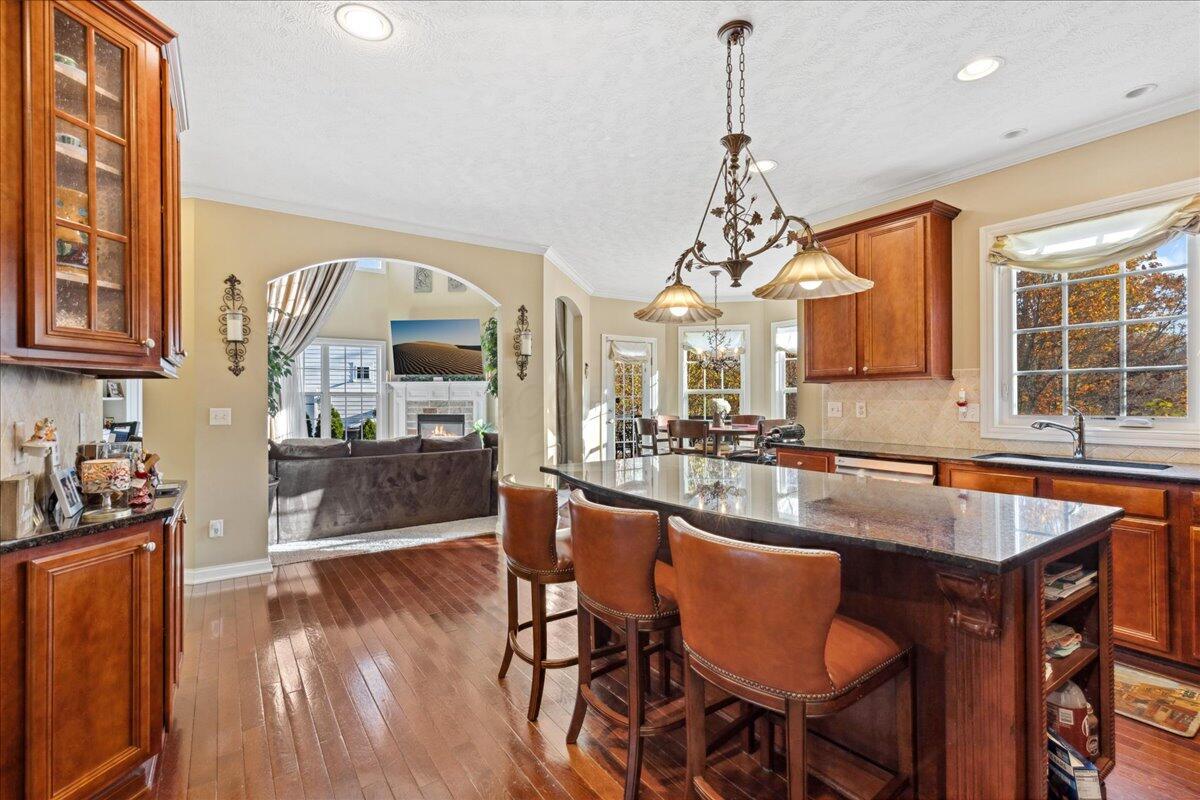 3144 Abbey Knoll Drive, Lewis Center, Ohio image 5