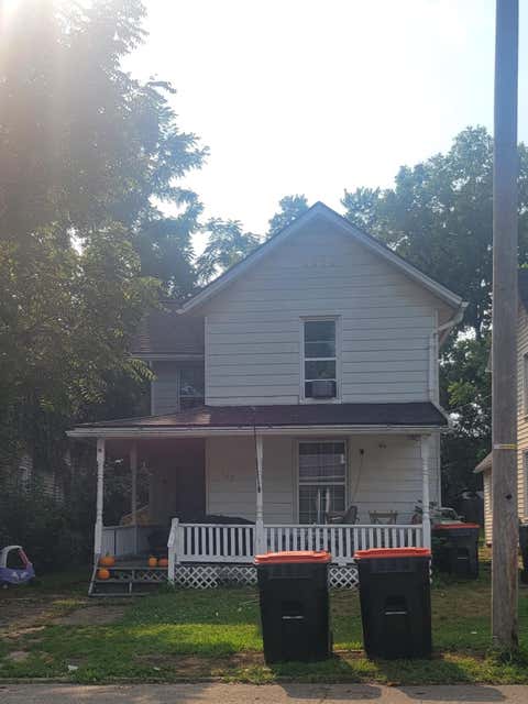 Photo of 107 Oakwood Avenue, Newark, OH 43055 (MLS # 226031931)