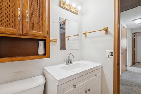 Tiny photo for 1460 Burnley Square N, Columbus, OH 43229 (MLS # 225045299)