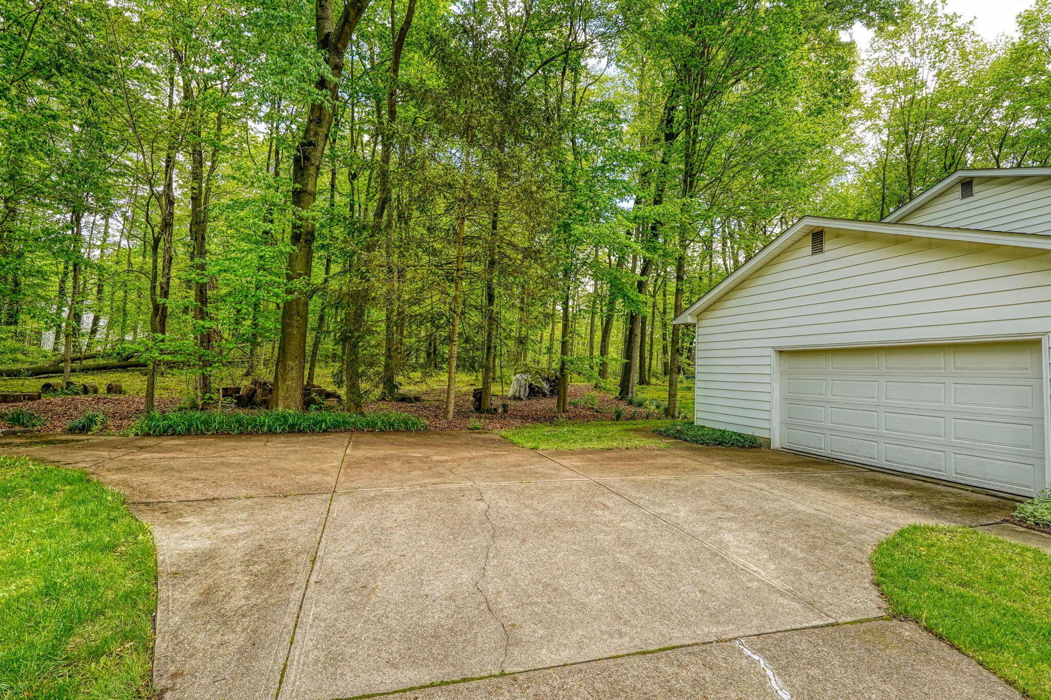 13280 Sheffield Drive, Pickerington, Ohio image 6