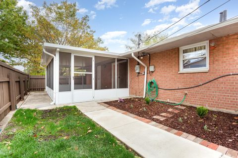 Tiny photo for 3544 Madrid Drive, Westerville, OH 43081 (MLS # 225040556)